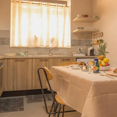 فندق مبيت وإفطار Amuni'